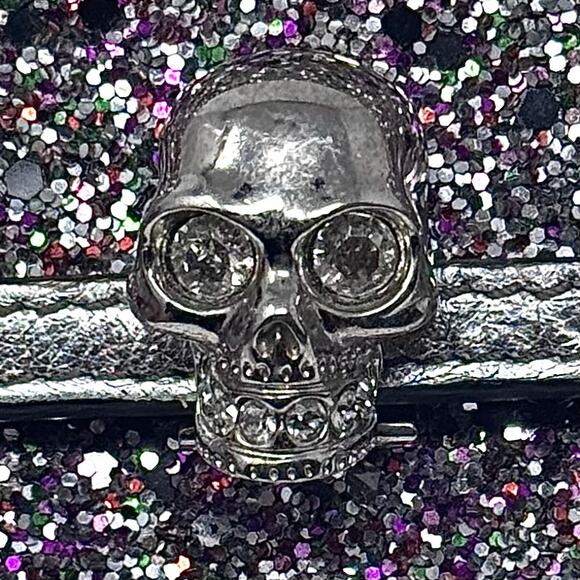 Alexander McQueen Glitter Wallet - Picture 2 of 16